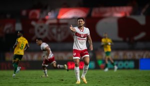 CRB encerra treinos no CT e terá desfalque  no setor ofensivo