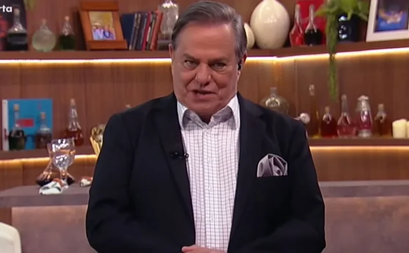 Ronnie Von pede demissão da RedeTV! após treta nos bastidores