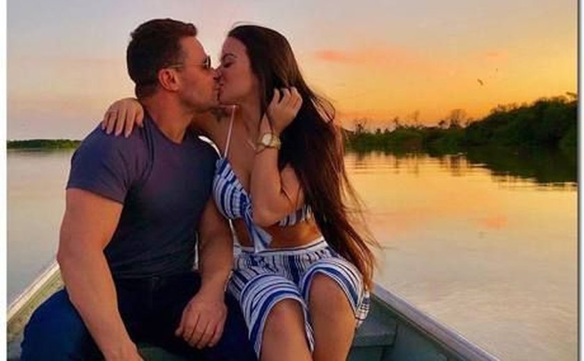 Eduardo Costa humilha namorada e é criticado por seguidores