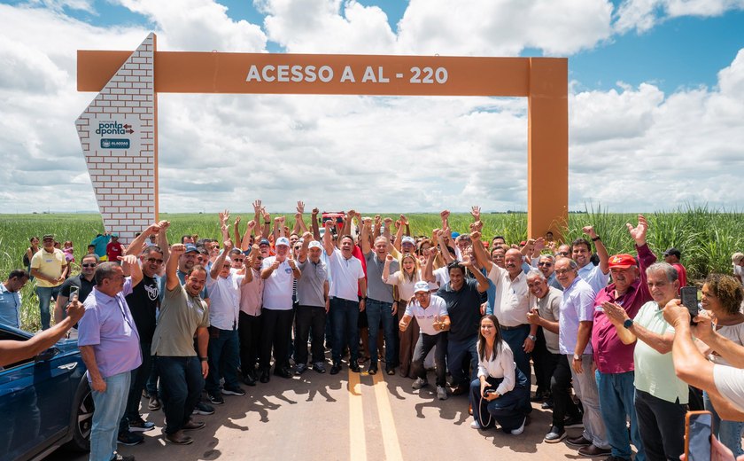 Governo de Alagoas entrega estrada que liga povoados em Junqueiro à BR-101