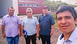 Vereadores de Coité do Nóia vão até o MP/AL cobrar concurso transparente no município