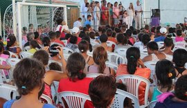 Voluntários realizam Natal para Todos na comunidade do Vergel