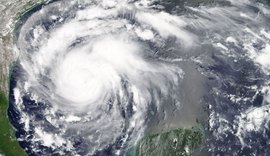 Furacão Harvey ganha força e pode se tornar tempestade mais forte nos EUA