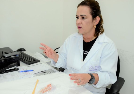 Ginecologista do HM alerta sobre riscos para câncer de colo de útero