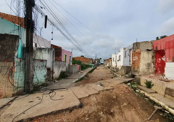 Ufal diz atuar em defesa de regiões afetadas