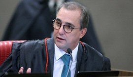 Ministro Admar Gonzaga vota contra a cassação da chapa Dilma-Temer