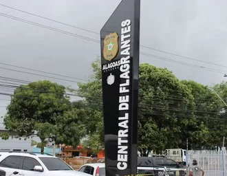 Violência doméstica resulta em prisão por ameaça e injúria racial em Maceió