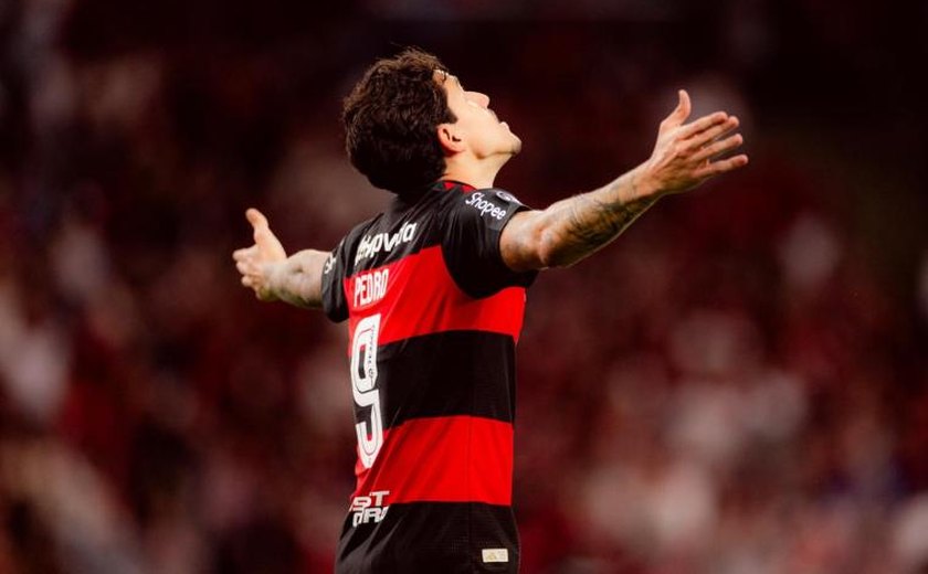 Pedro decide e Flamengo está nas oitavas de final da Libertadores