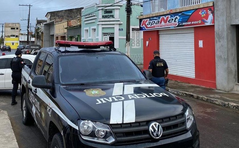 Dois vereadores e três servidores da Câmara Municipal de São Brás são presos