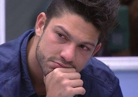 Luiz Felipe é o terceiro mais rejeitado em paredões triplos na história do “BBB”