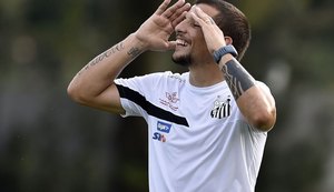 Vecchio diz que trocaria seleção argentina por Libertadores pelo Santos