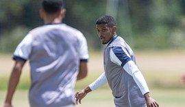 Robinho projeta temporada de reconstrução e destaca desafio de entrosamento no CSA