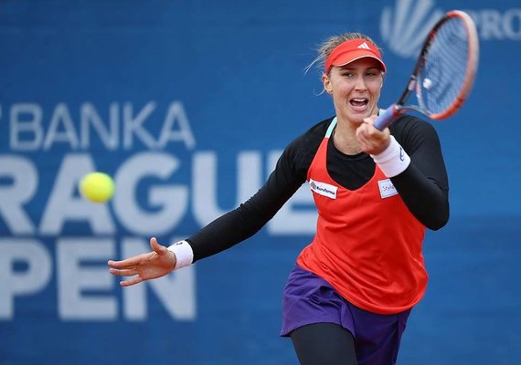 Rogerinho e Bellucci são eliminados e Bia Haddad avança em Praga