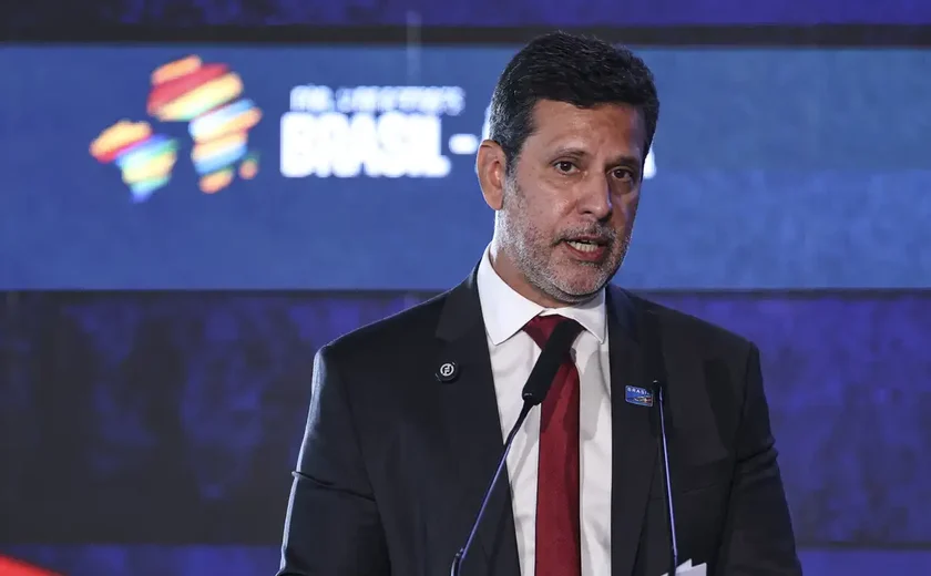 MEC irá pedir investigação de ameaças a universidades em redes sociais