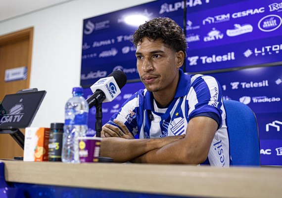 Amorim destaca união do elenco do CSA e foco total no mata-mata da Série D