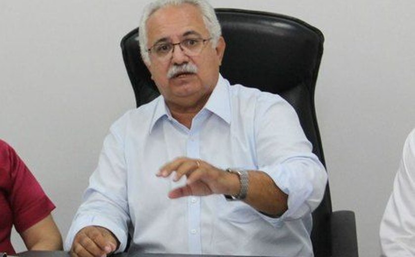 Depois da bronca da ACEA; prefeito de Arapiraca garante melhorar condições do Fumeirão