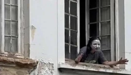 A terrível história por trás da série A Mulher da Casa Abandonada