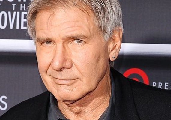Harrison Ford escapa de acidente ao pilotar avião nos Estados Unidos