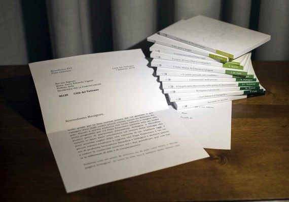 Após polêmica, 'ministro de Comunicação' do Vaticano renuncia ao cargo