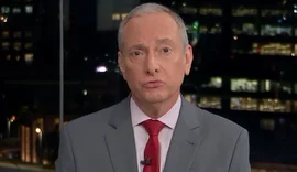 Apresentador da Globo é atacado por pitbull e mostra ferimentos