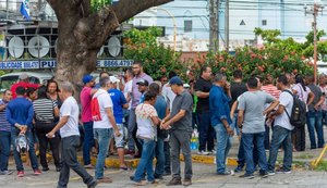 Agentes de combate às endemias cruzam os braços a partir desta terça-feira