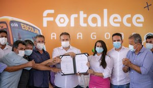 Renan Filho autoriza construção de acesso ao distrito Roçadinho e entrega veículos
