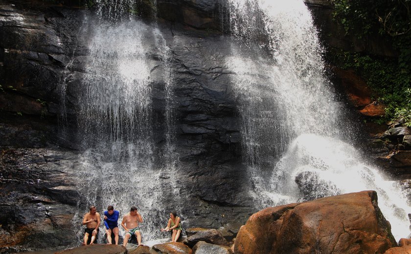 Com mais de 100 metros de altura, Cachoeira da Tiririca é a maior de Alagoas