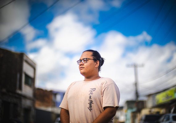 Política social muda vida de estudante da periferia