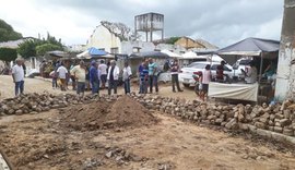 Traipu inicia recuperação de ruas danificadas por causa de obra de rede de abastecimento