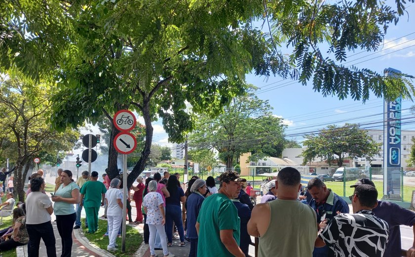 Segundo dia de greve: trabalhadores do Veredas voltam a fechar Fernandes Lima