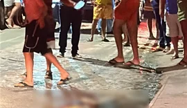 Homem é morto a tiros em via pública; suspeitos fugiram após o crime