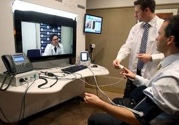 Entidades médicas questionam práticas de telemedicina