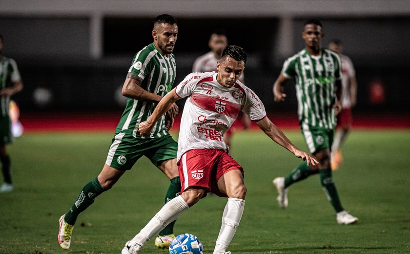 CRB encara Mirassol no Estádio Rei Pelé