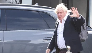 Boris Johnson decide não disputar cargo de primeiro-ministro do Reino Unido