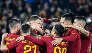 Jogadores da Roma abrem mão de quatro meses de salário