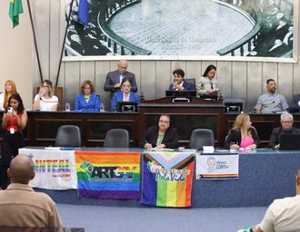 Plano Estadual LGBTQIA+ é apresentado em sessão especial