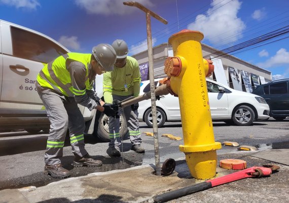 BRK recupera 100% dos hidrantes da capital alagoana