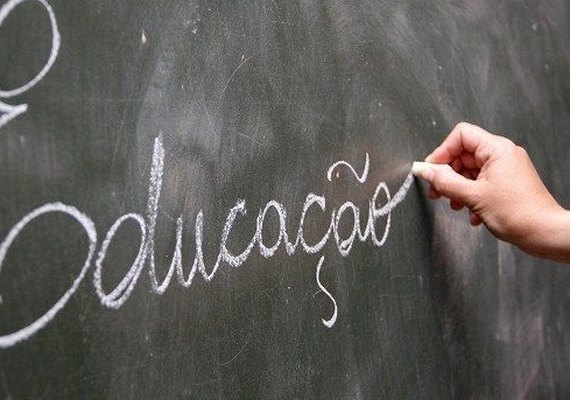 Seplag esclarece: 'Estado não reduziu investimentos na Educação'