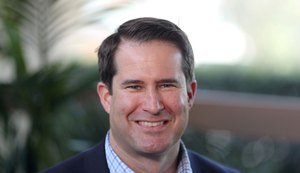 Pré-candidato à presidência dos Estados Unidos abandona corrida eleitoral