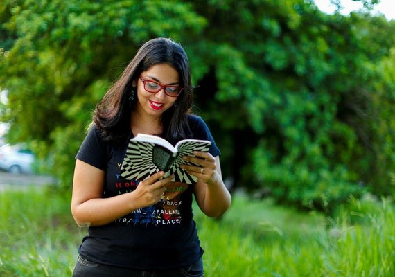 Chá de Memória reúne escritoras para discutir Produção Poética Contemporânea em Alagoas