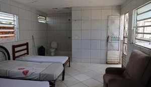 Justiça determina afastamento de gestora e cobra regularização de abrigo em Maceió