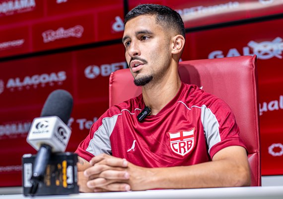 Danielzinho destaca evolução do CRB e trata duelo com o Criciúma como 'uma final'