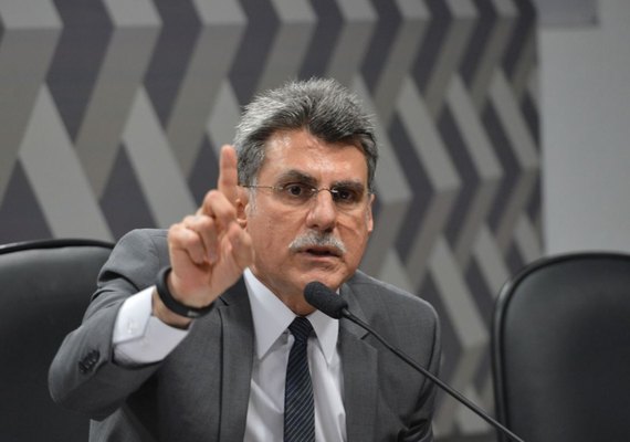 Senador propõe que verba controlada por partidos financie campanhas eleitorais