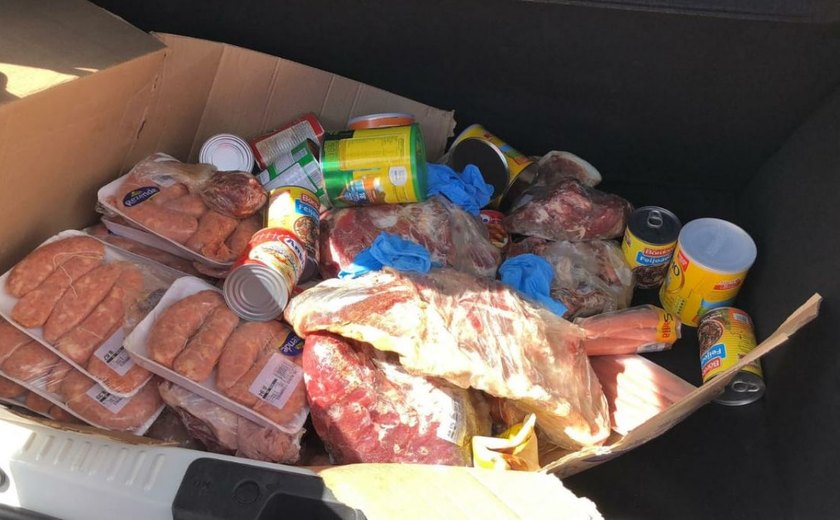 Procon Alagoas apreende 21 kg de carne vencida em supermercado de Maceió