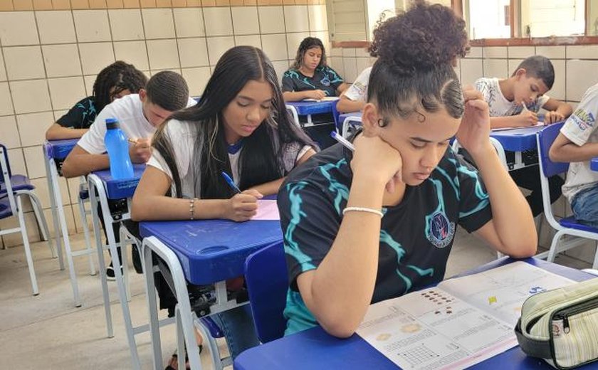 Mais de dois mil estudantes participam da primeira fase da Olimpíada Alagoana de Matemática