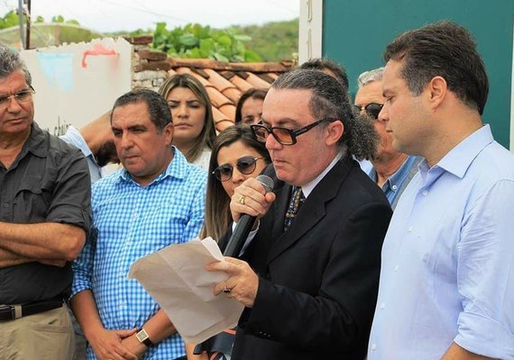 Uneal dará título de Doutor Honoris Causa a Lula