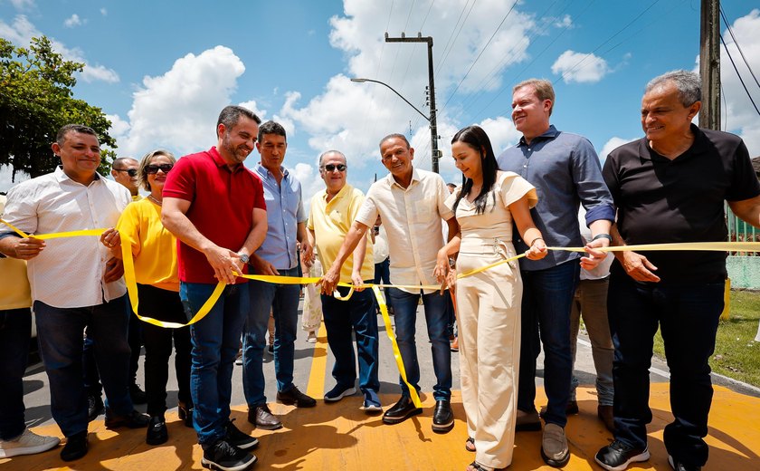 Governador inaugura Pró-Estrada, Instituto de Identificação e anuncia investimentos em São Luís do Quitunde