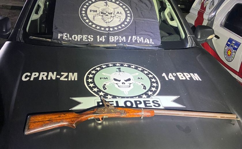 Após denúncia de ameaça, PM prende suspeito e apreende espingarda