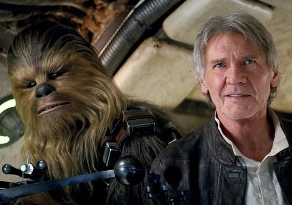Vídeo mostra momento em que Harrison Ford quase provoca acidente aéreo
