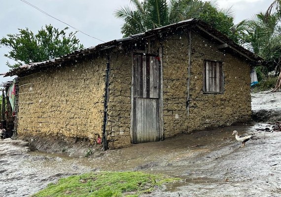 MPF cobra soluções para casas de taipa em comunidade indígena